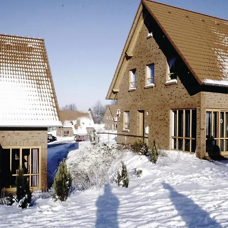 Three-bedroom Holiday In Nieheim