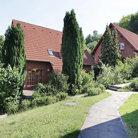 Three-bedroom Holiday In Holiday home Nieheim